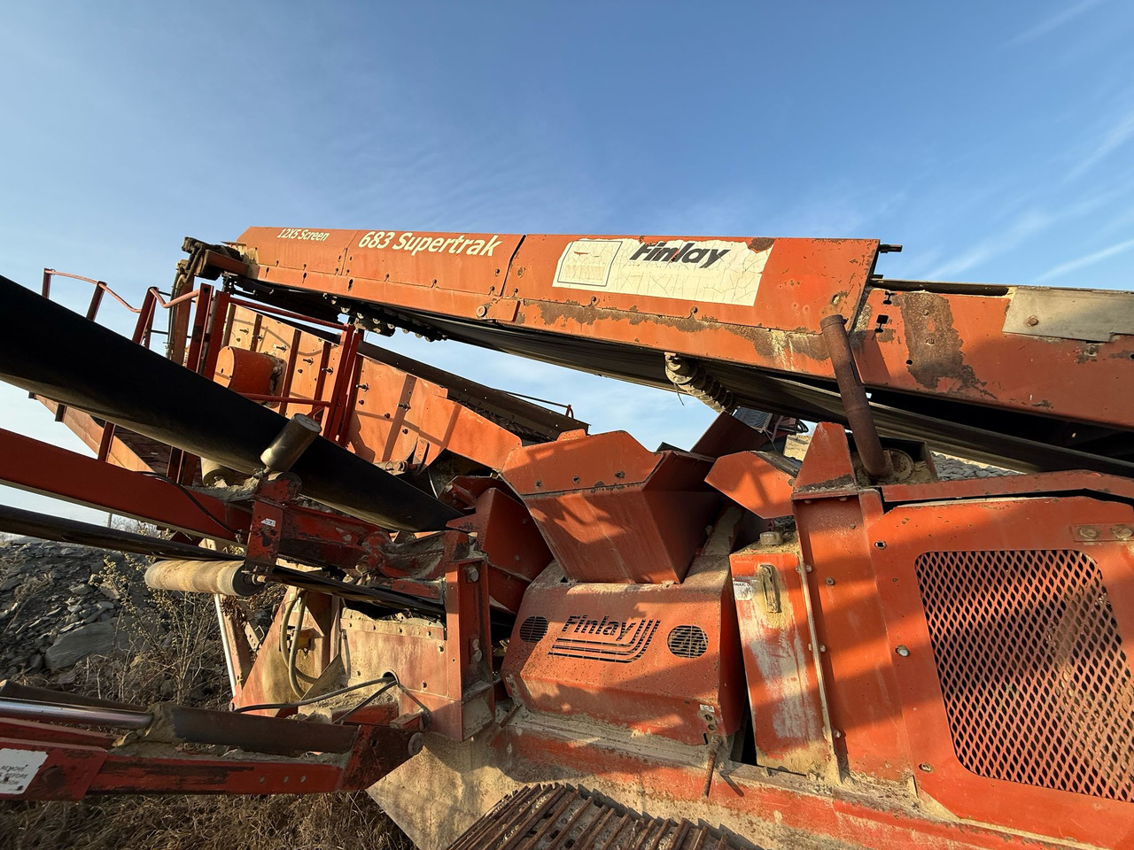 FINLAY 683 SUPERTRAK MOBILE SORTING STATION - Пресевна инсталация: снимка 4 FINLAY 683 SUPERTRAK MOBILE SORTING STATION - Пресевна инсталация: снимка 4