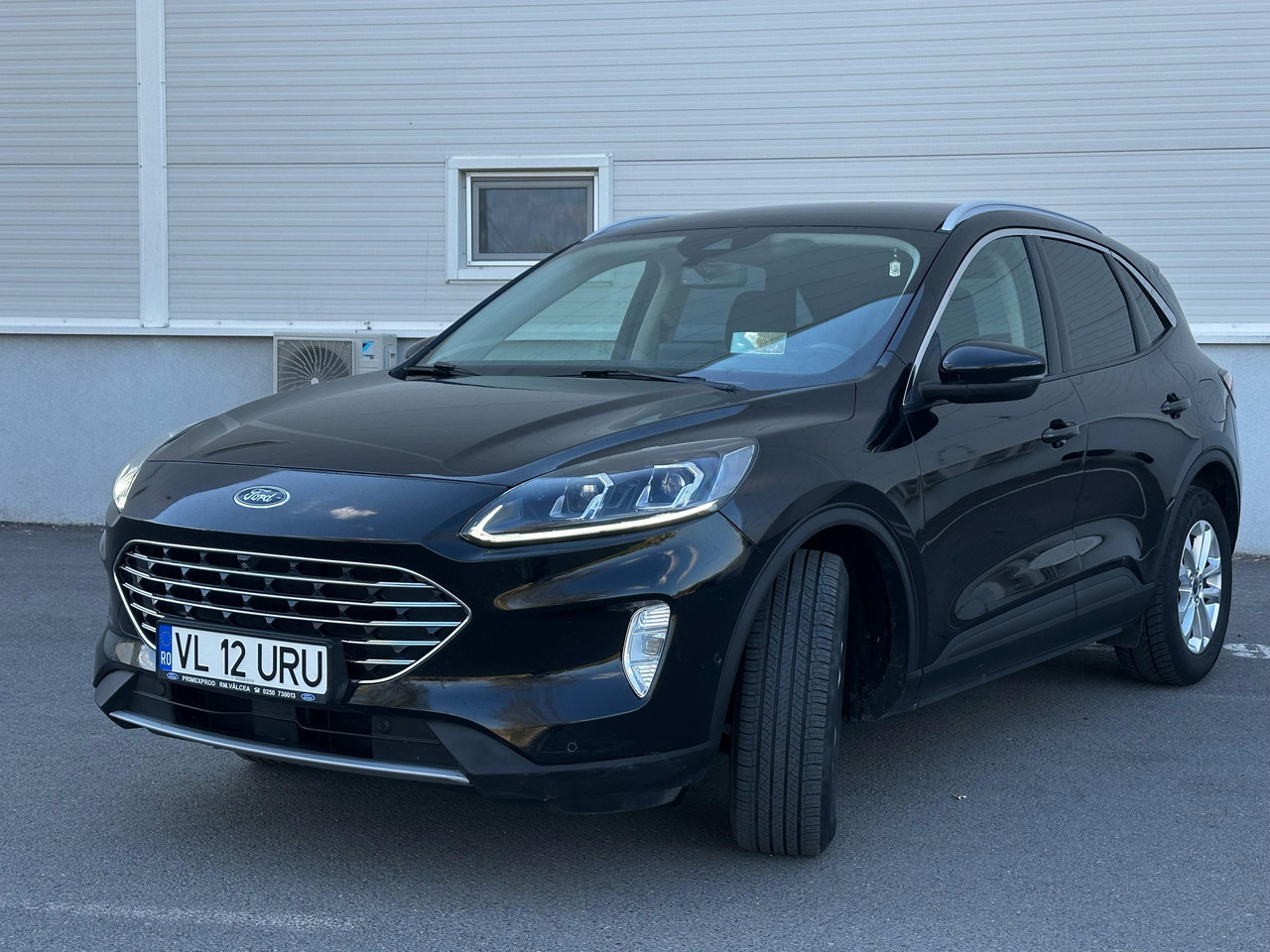 Ford Kuga - Седан: снимка 1 Ford Kuga - Седан: снимка 1