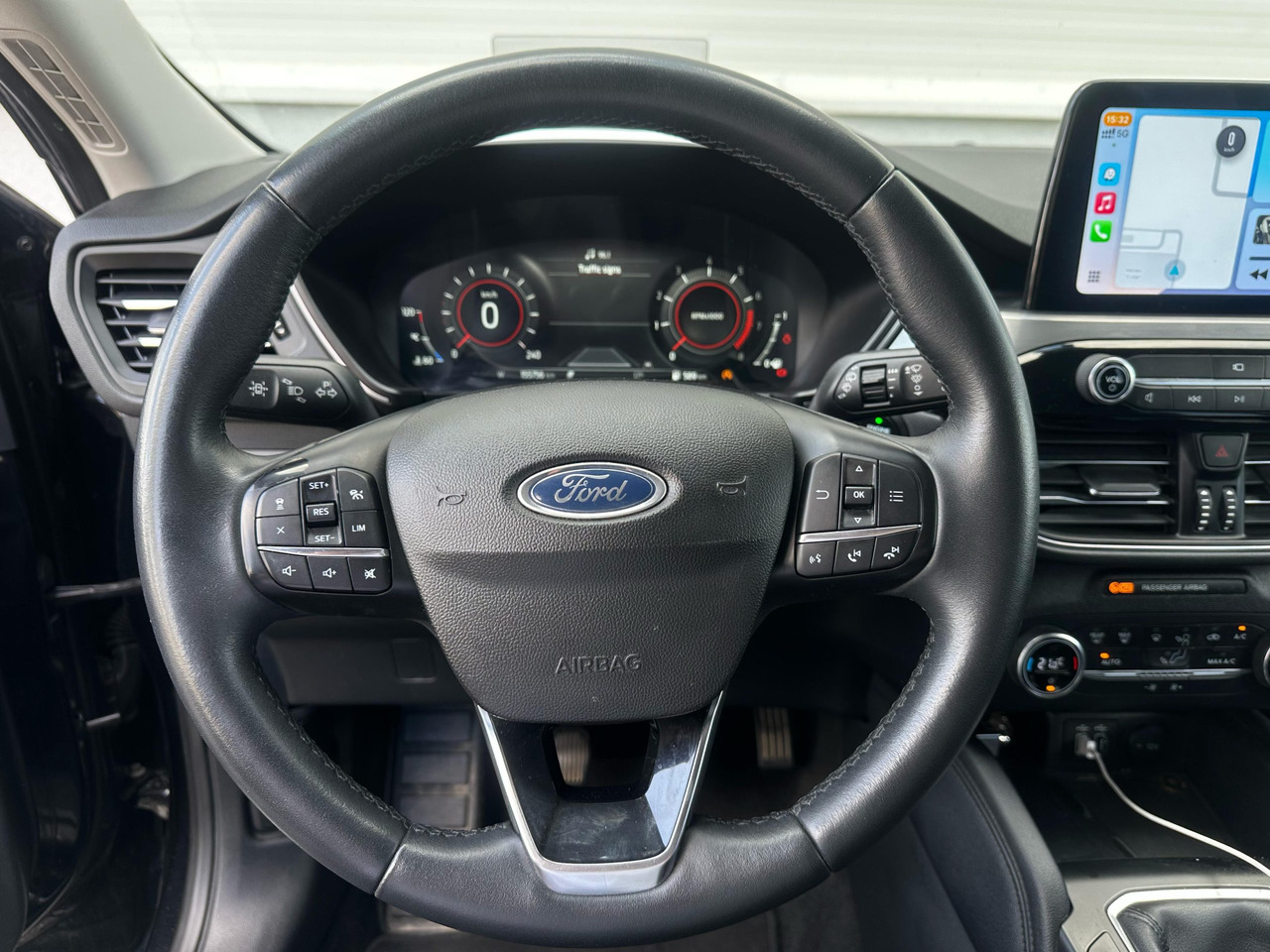 Ford Kuga - Седан: снимка 5 Ford Kuga - Седан: снимка 5