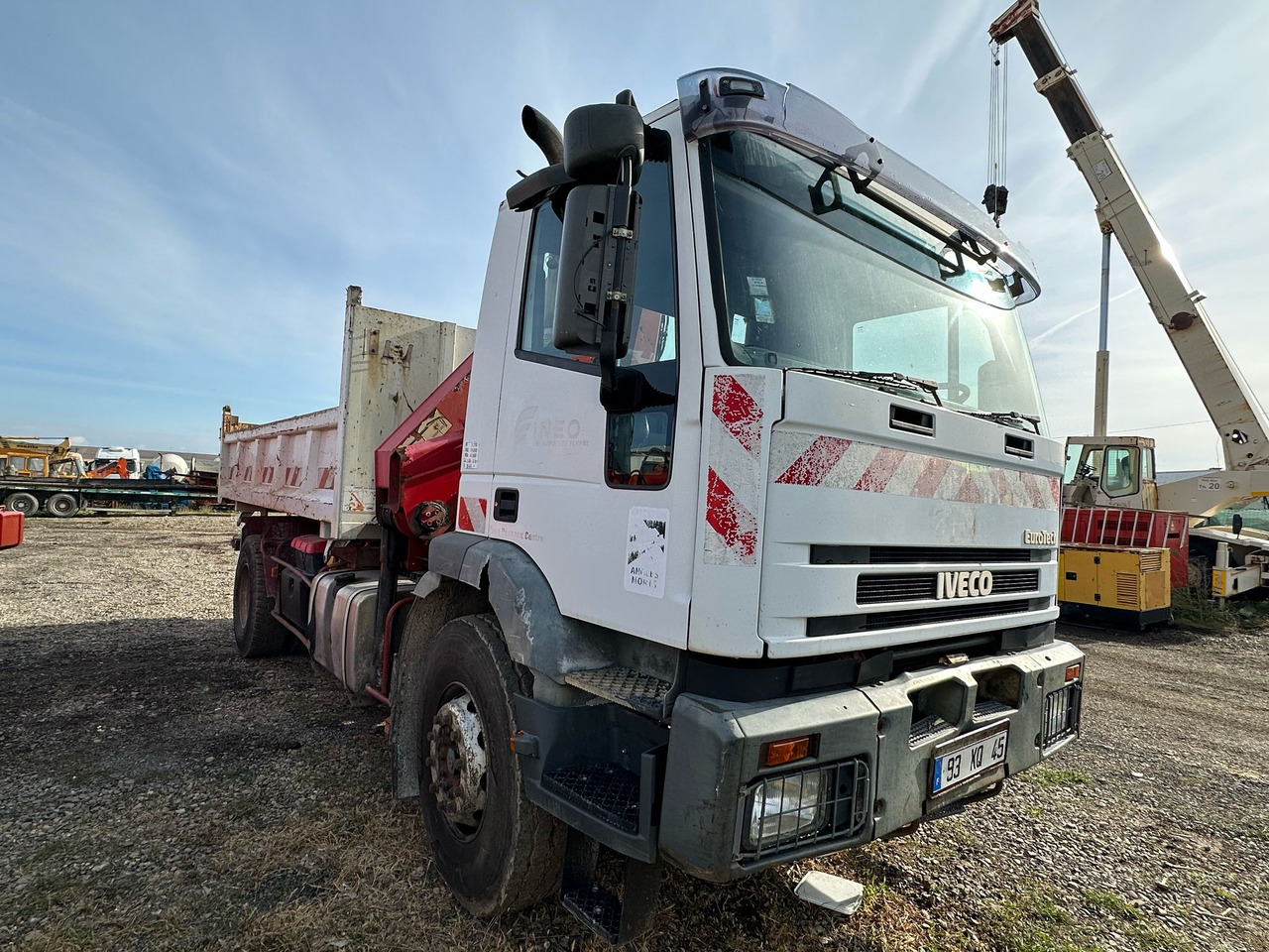 IVECO EUROTRAKKER TIPPER - Самосвал камион: снимка 2 IVECO EUROTRAKKER TIPPER - Самосвал камион: снимка 2