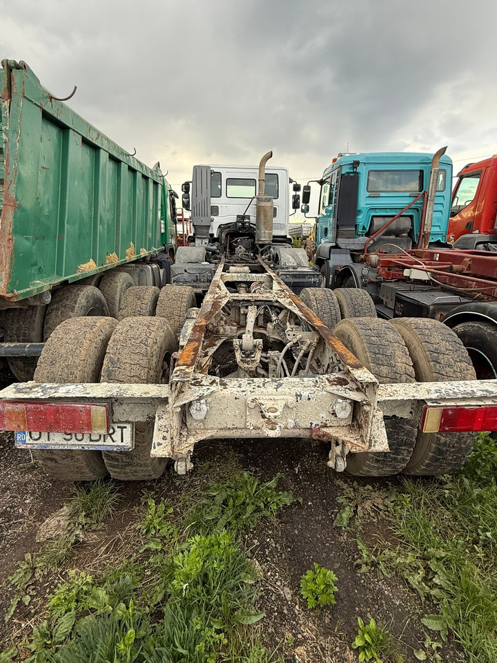 IVECO TRAKKER CHASSIS - Шаси кабина: снимка 4 IVECO TRAKKER CHASSIS - Шаси кабина: снимка 4