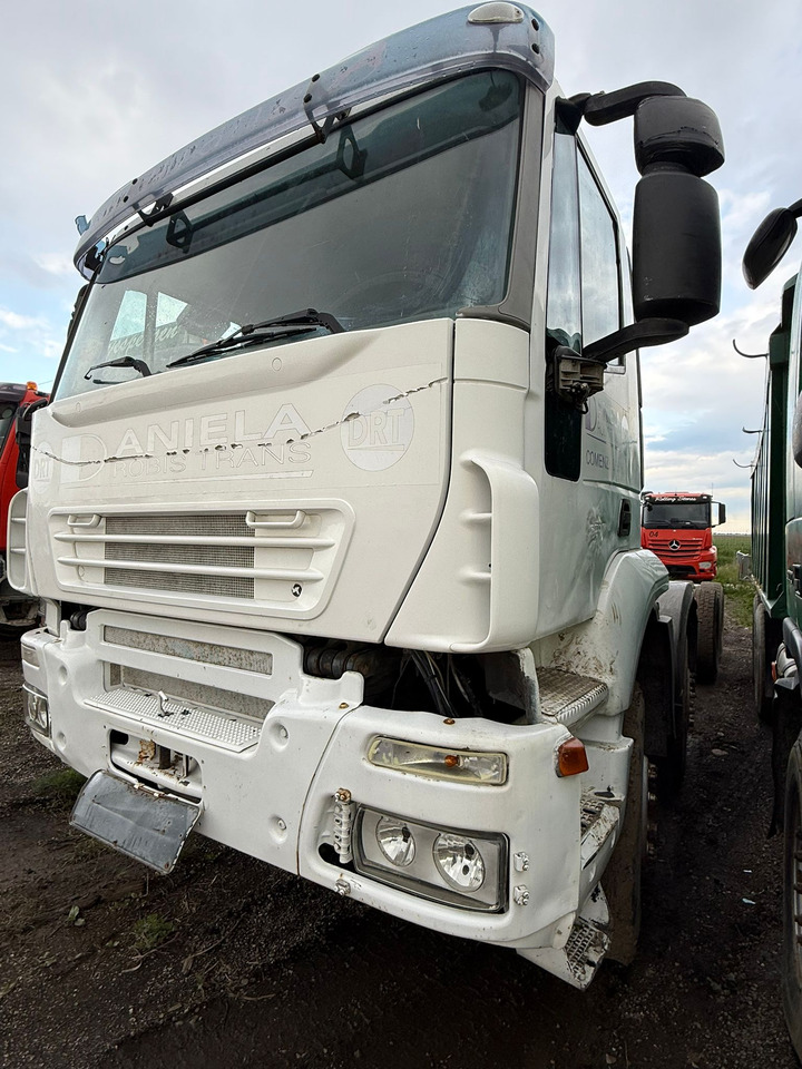IVECO TRAKKER CHASSIS - Шаси кабина: снимка 1 IVECO TRAKKER CHASSIS - Шаси кабина: снимка 1