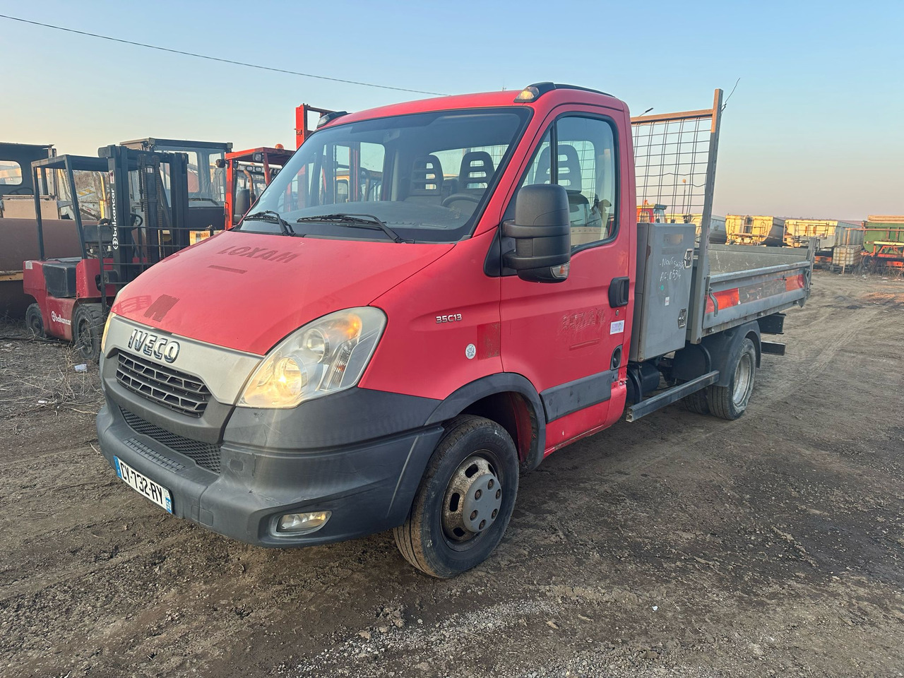 Iveco Daily Van - Бус самосвал: снимка 1 Iveco Daily Van - Бус самосвал: снимка 1