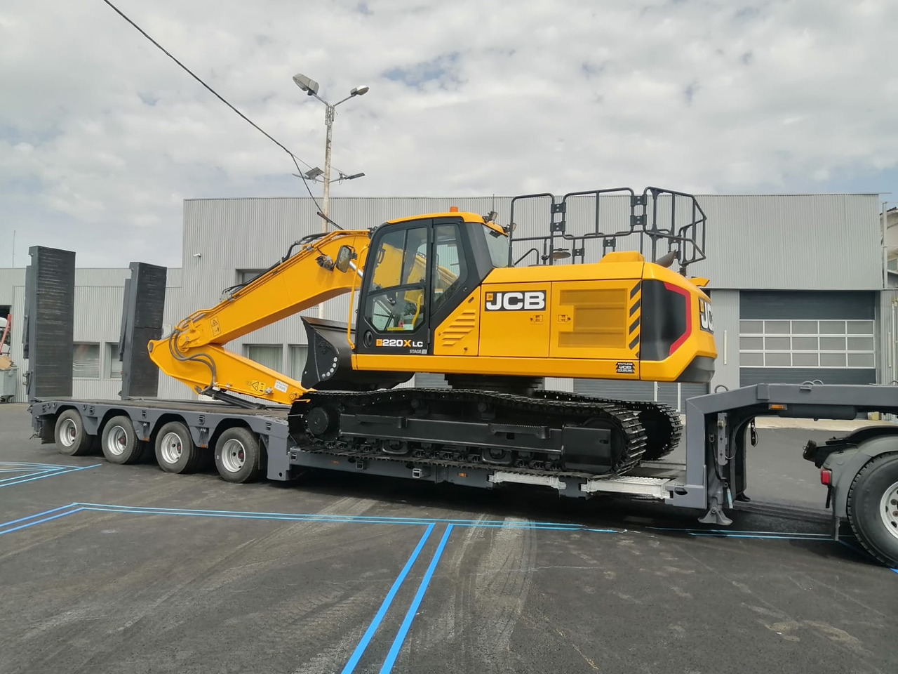 JCB 220X LC, AC, EXCAVATOR TOP !!! - Верижен багер: снимка 1 JCB 220X LC, AC, EXCAVATOR TOP !!! - Верижен багер: снимка 1
