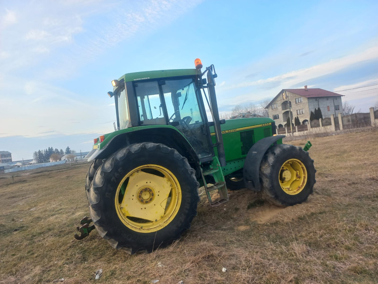 Трактор JOHN DEERE 6600 TRACTOR: снимка 15