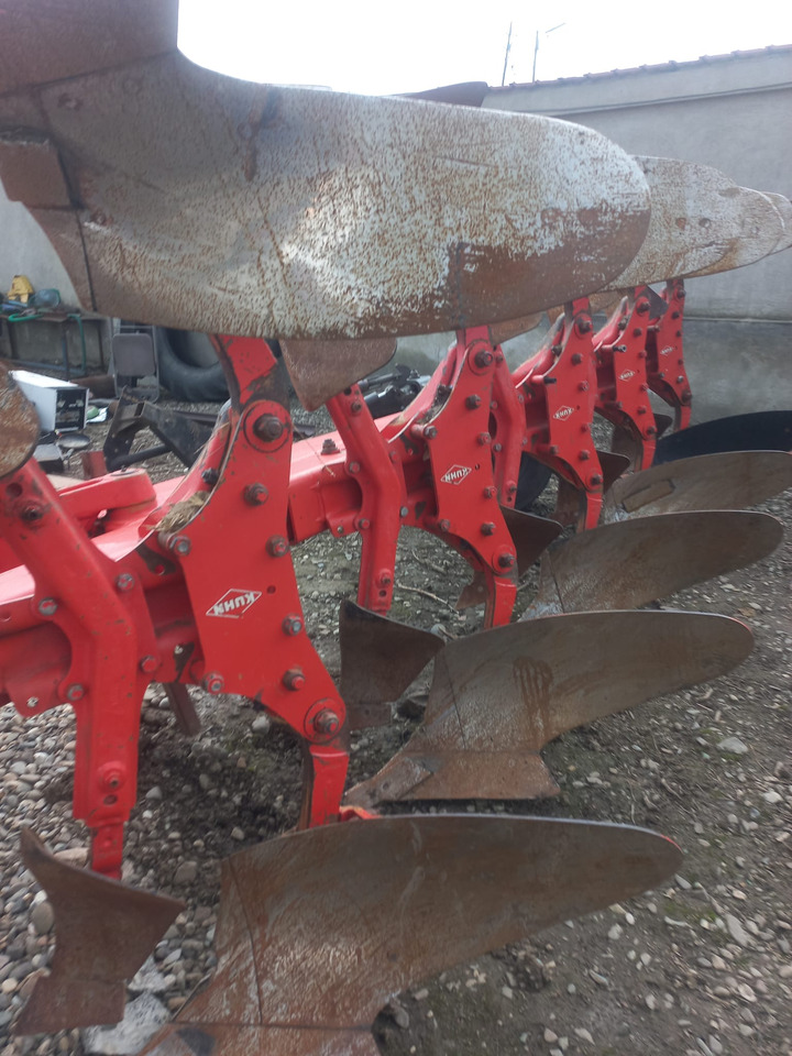 KUHN MM 151.5E.T Plow - Плуг: снимка 3 KUHN MM 151.5E.T Plow - Плуг: снимка 3