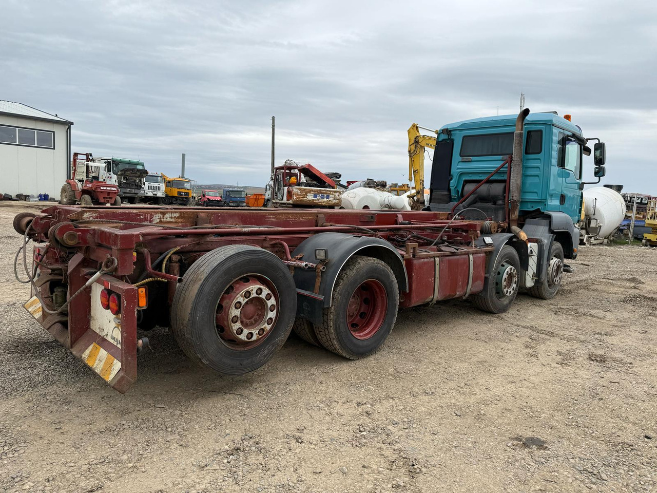 MAN TGA 440 8X2 CAR CHASSIS - Камион с кабелна система: снимка 5 MAN TGA 440 8X2 CAR CHASSIS - Камион с кабелна система: снимка 5