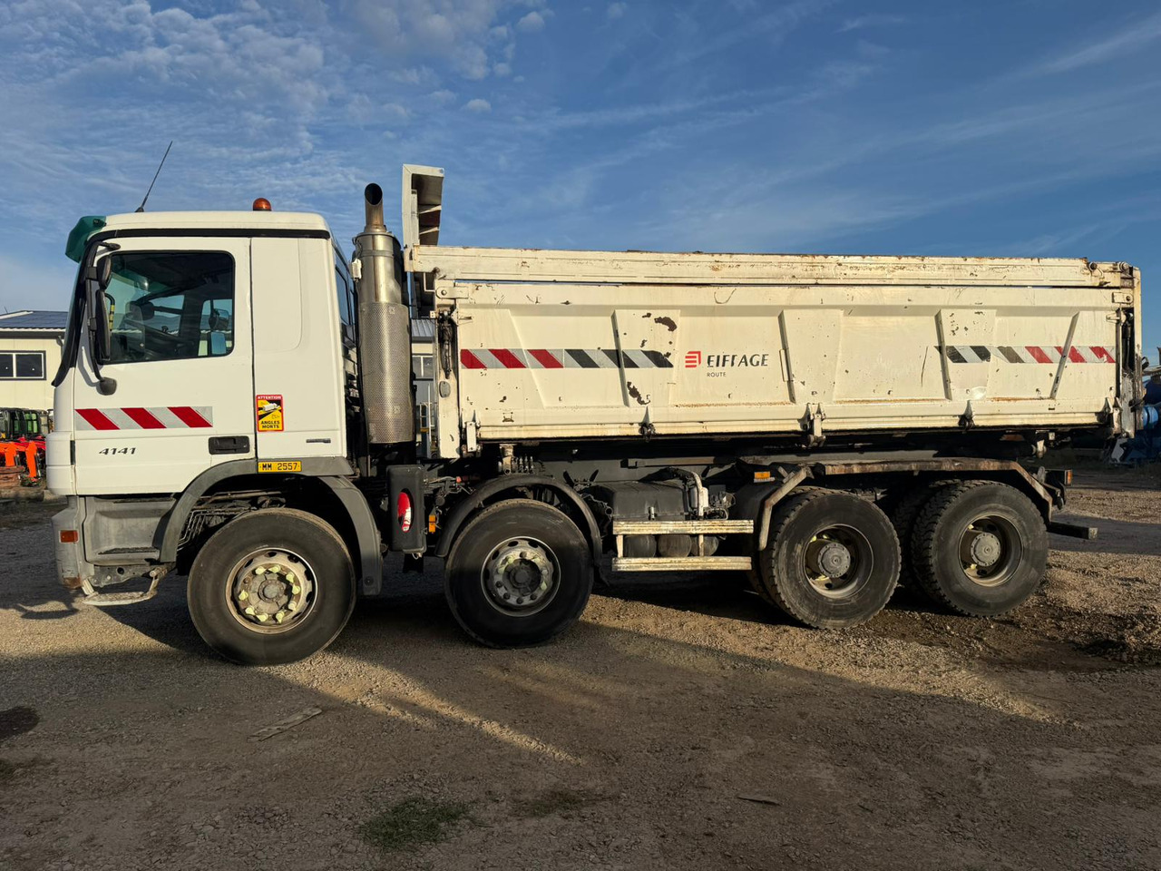 MERCEDES-BENZ ACTROS TIPPER - Самосвал камион: снимка 2 MERCEDES-BENZ ACTROS TIPPER - Самосвал камион: снимка 2