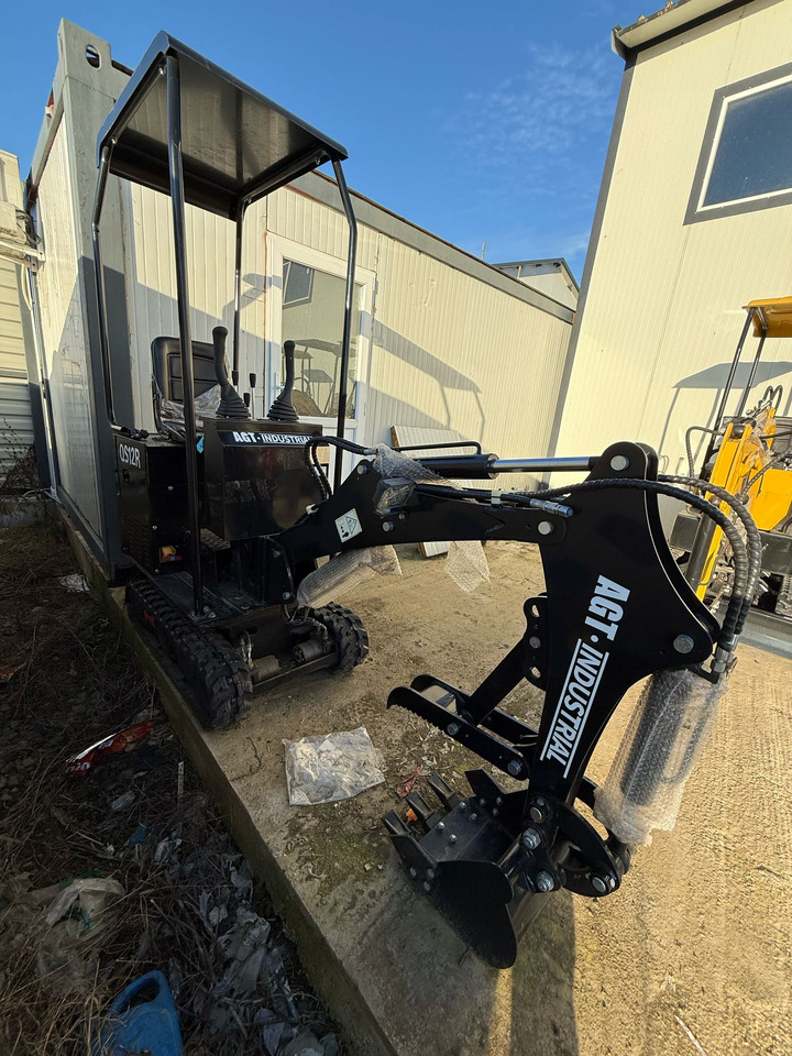 MINIEXCAVATOR JPC H10 - Мини багер: снимка 1 MINIEXCAVATOR JPC H10 - Мини багер: снимка 1
