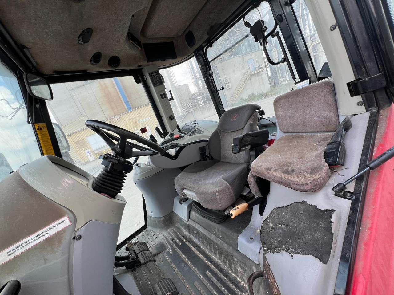 Massey Ferguson 6499 Tractor 4×4 - Трактор: снимка 5 Massey Ferguson 6499 Tractor 4×4 - Трактор: снимка 5