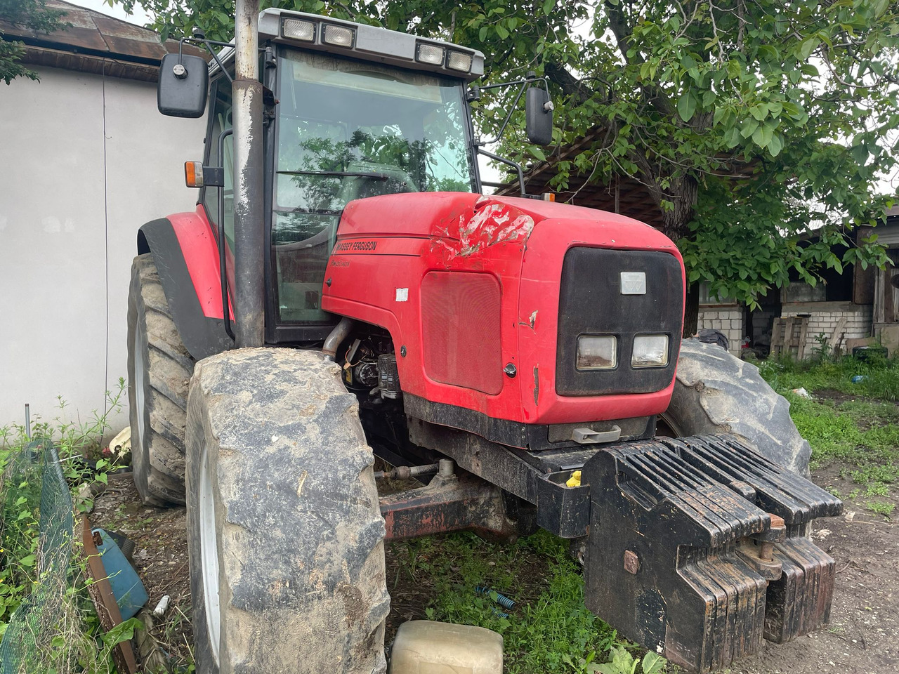 Massey Ferguson 8220 Tractor - Трактор: снимка 4 Massey Ferguson 8220 Tractor - Трактор: снимка 4