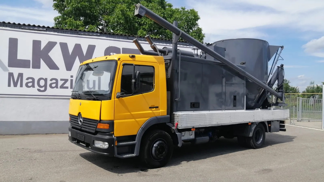 Mercedes-Benz Atego & Gmelin Animal Feed Mill and Mixer/FNC - Техника за животновъдство: снимка 2 Mercedes-Benz Atego & Gmelin Animal Feed Mill and Mixer/FNC - Техника за животновъдство: снимка 2