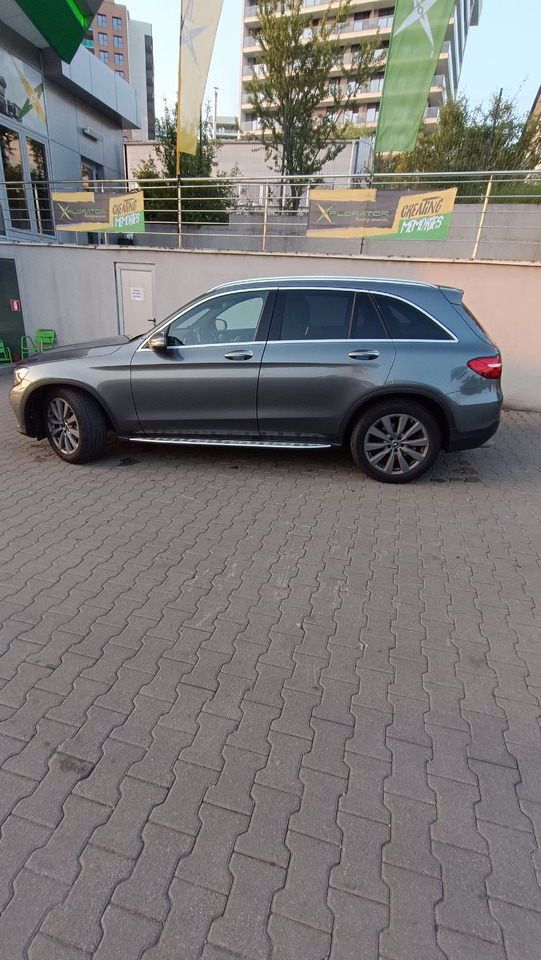 Mercedes-Benz GLC 4×4 - Джип: снимка 2 Mercedes-Benz GLC 4×4 - Джип: снимка 2