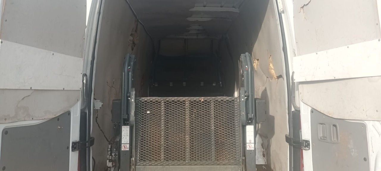 Товарен бус Mercedes Benz Sprinter 316 CDI Euro 6 !!!: снимка 8