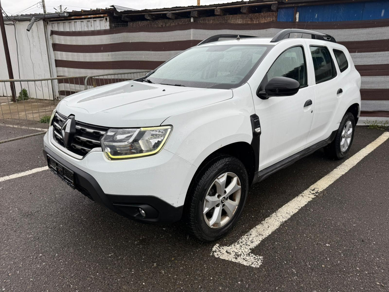 RENAULT DUSTER 4X4 - Джип: снимка 3 RENAULT DUSTER 4X4 - Джип: снимка 3