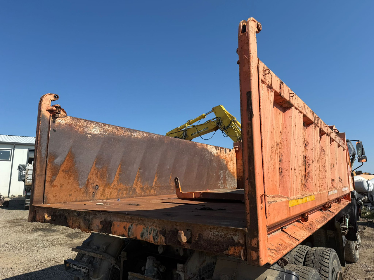 TIPPING BUCKET MEILLER KIPPER - Самосвална надстройка: снимка 4 TIPPING BUCKET MEILLER KIPPER - Самосвална надстройка: снимка 4