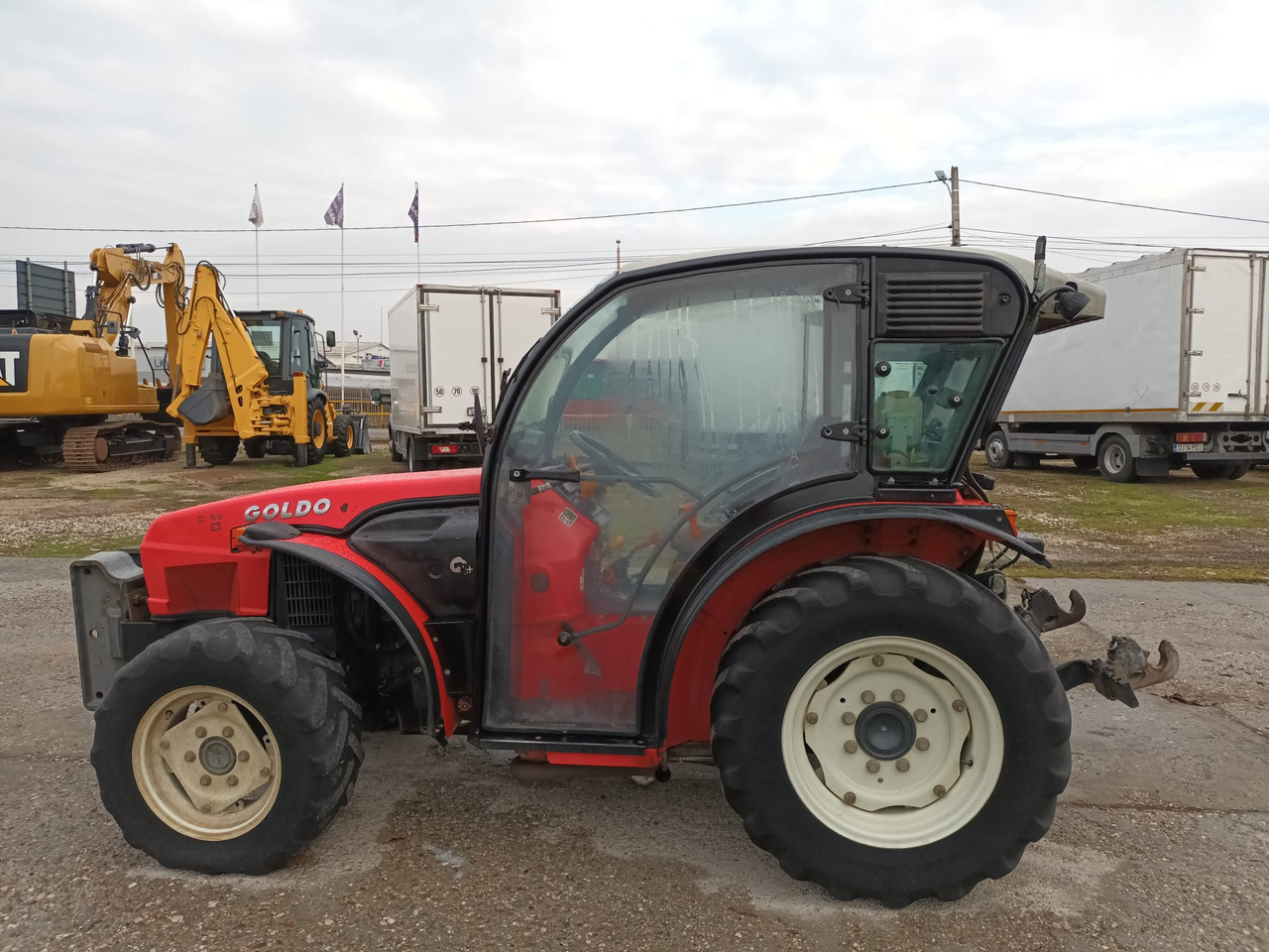 Tractor mic GOLDONI QUASAR 90 - Трактор: снимка 5 Tractor mic GOLDONI QUASAR 90 - Трактор: снимка 5