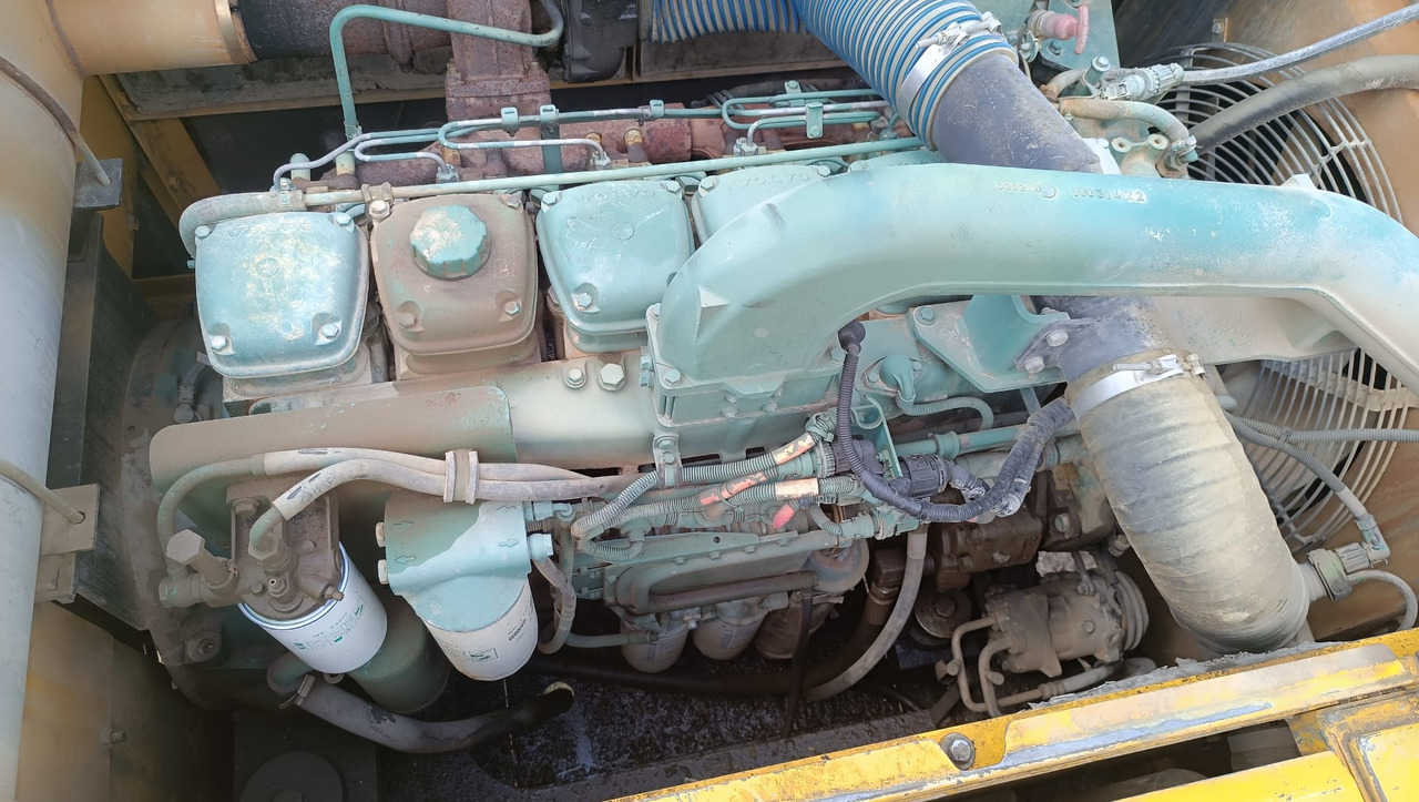 Верижен багер VOLVO EC 360 EXCAVATOR: снимка 9