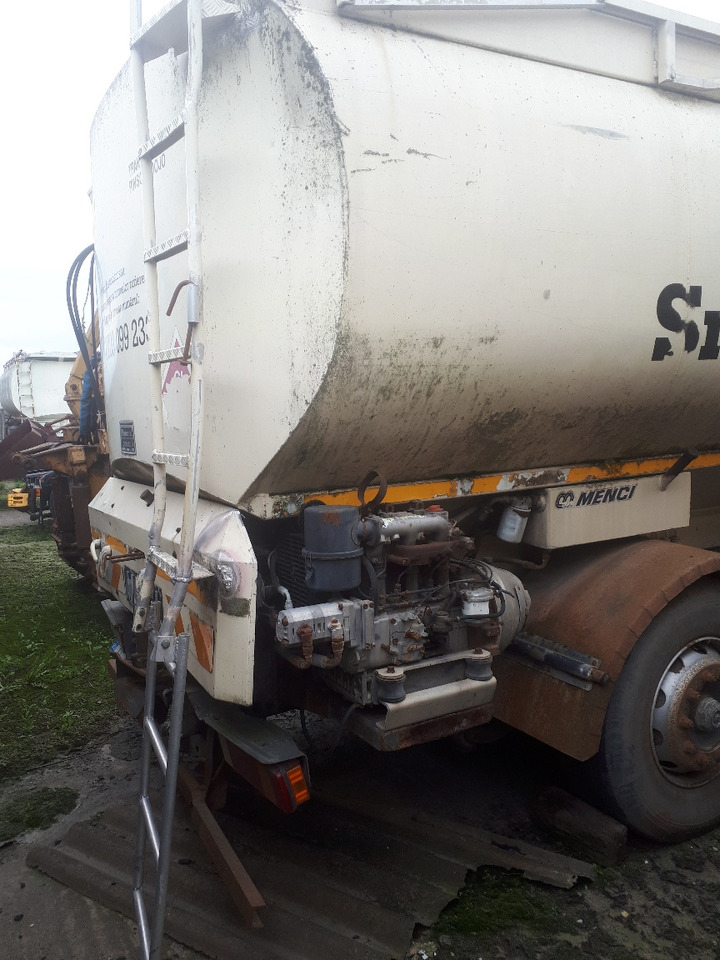 VOLVO FM12 Animal Feed Tank Truck - Камион цистерна: снимка 5 VOLVO FM12 Animal Feed Tank Truck - Камион цистерна: снимка 5