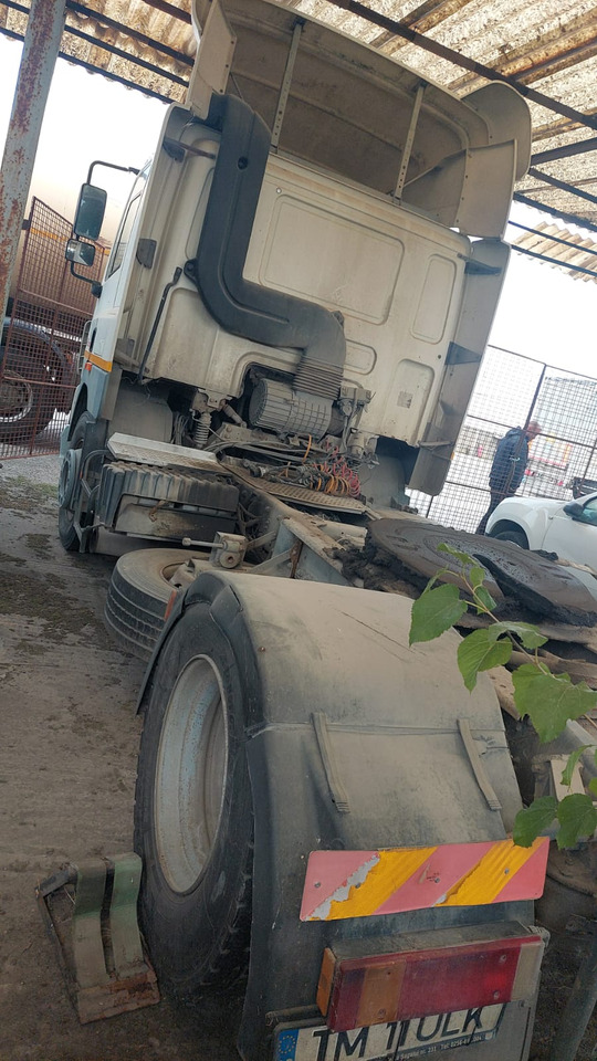 DAF CF 85.43 Tractor Head - Влекач: снимка 4 DAF CF 85.43 Tractor Head - Влекач: снимка 4