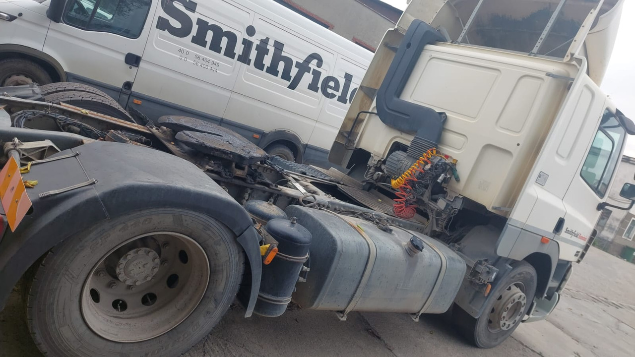 DAF CF 85.43 Tractor Head - Влекач: снимка 5 DAF CF 85.43 Tractor Head - Влекач: снимка 5