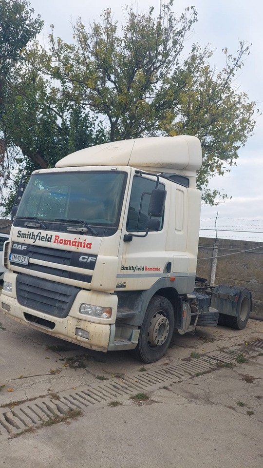 DAF CF 85.43 Tractor Head - Влекач: снимка 1 DAF CF 85.43 Tractor Head - Влекач: снимка 1