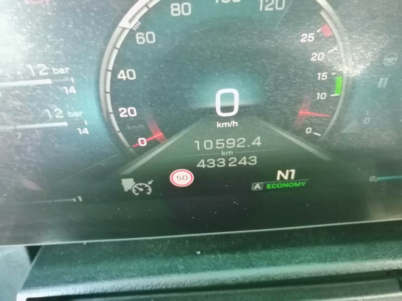 Mercedes-Benz Actros 1845 LS, BIG SPACE, TOP!!! - Влекач: снимка 5 Mercedes-Benz Actros 1845 LS, BIG SPACE, TOP!!! - Влекач: снимка 5