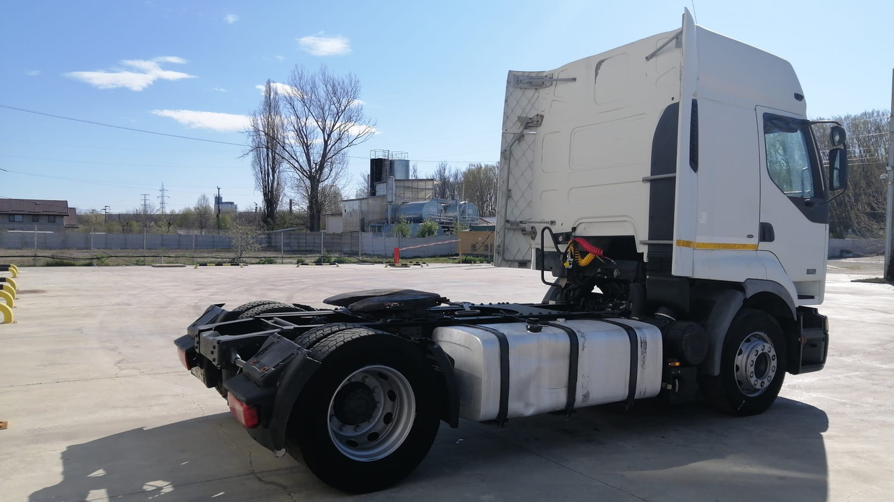Renault Premium 420 DCI Standard Tractor, Manual ZF - Влекач: снимка 3 Renault Premium 420 DCI Standard Tractor, Manual ZF - Влекач: снимка 3