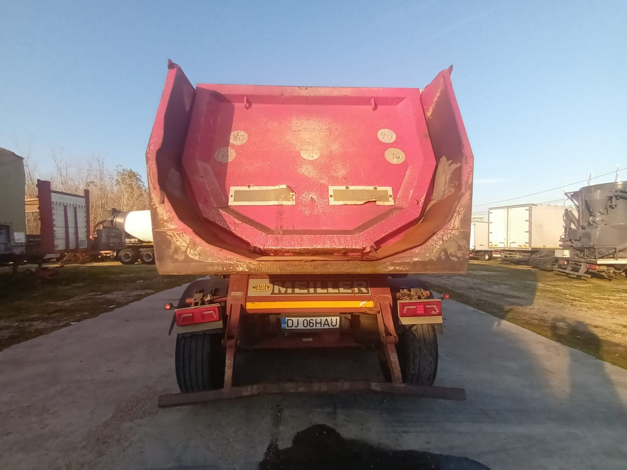 Tractor Head Mercedes-Benz Actros (2014) + Semi-trailer Tipper Meiller – Kipper (2004) - Влекач: снимка 3 Tractor Head Mercedes-Benz Actros (2014) + Semi-trailer Tipper Meiller – Kipper (2004) - Влекач: снимка 3