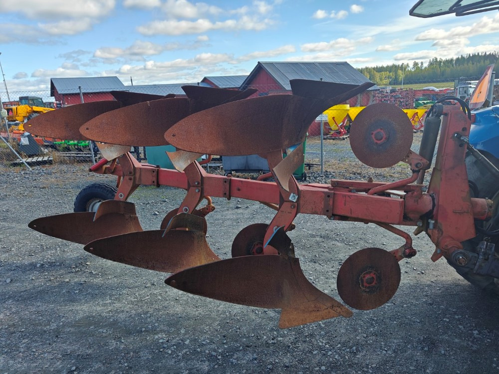 Agrolux RSD397FK kääntöaura 3-siipinen kuorimet ja kiekkoleikkurit, katso video! - Плуг: снимка 4 Agrolux RSD397FK kääntöaura 3-siipinen kuorimet ja kiekkoleikkurit, katso video! - Плуг: снимка 4