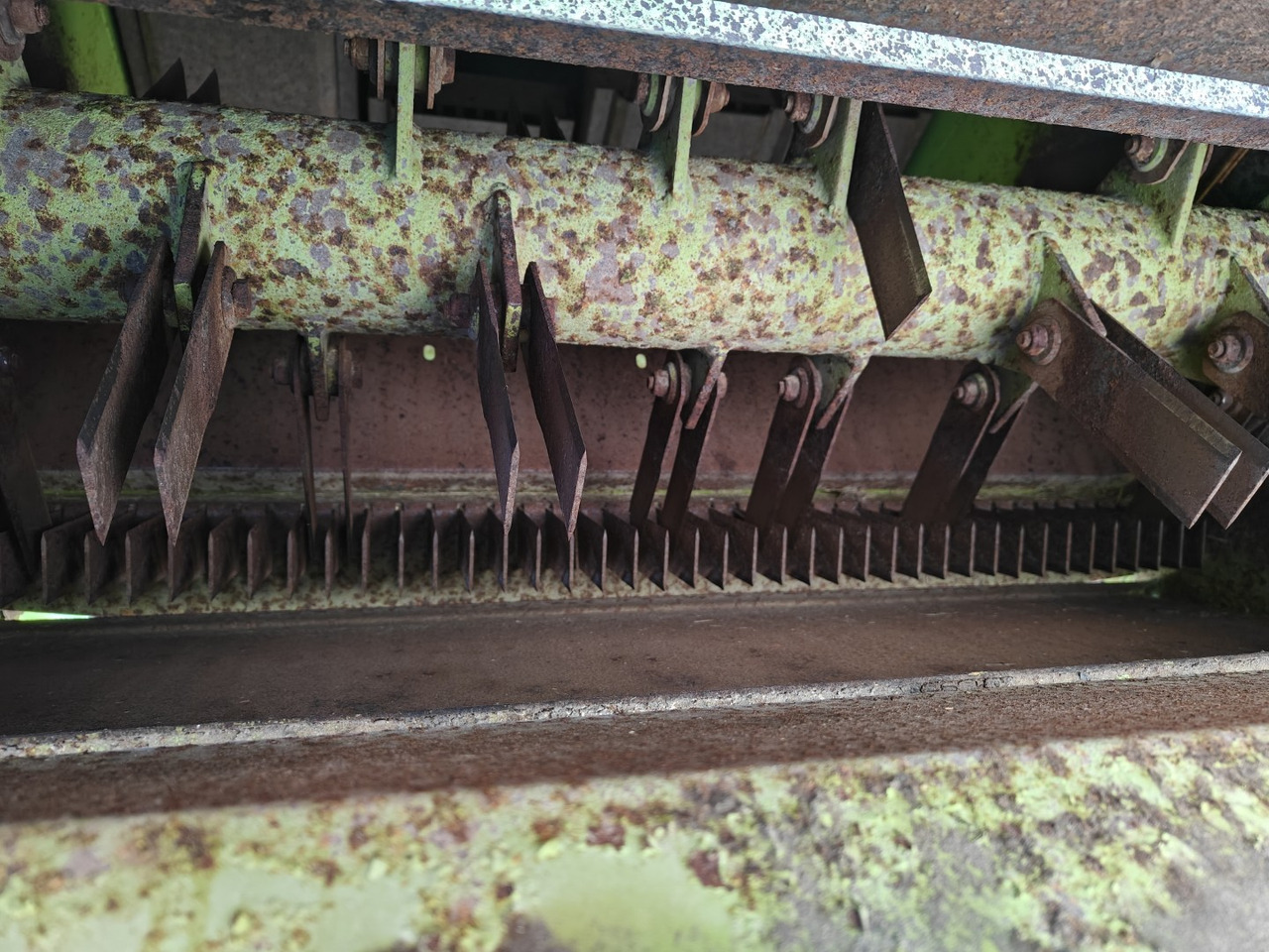 Зърнокомбайн CLAAS Dominator 58: снимка 15 Зърнокомбайн CLAAS Dominator 58: снимка 15