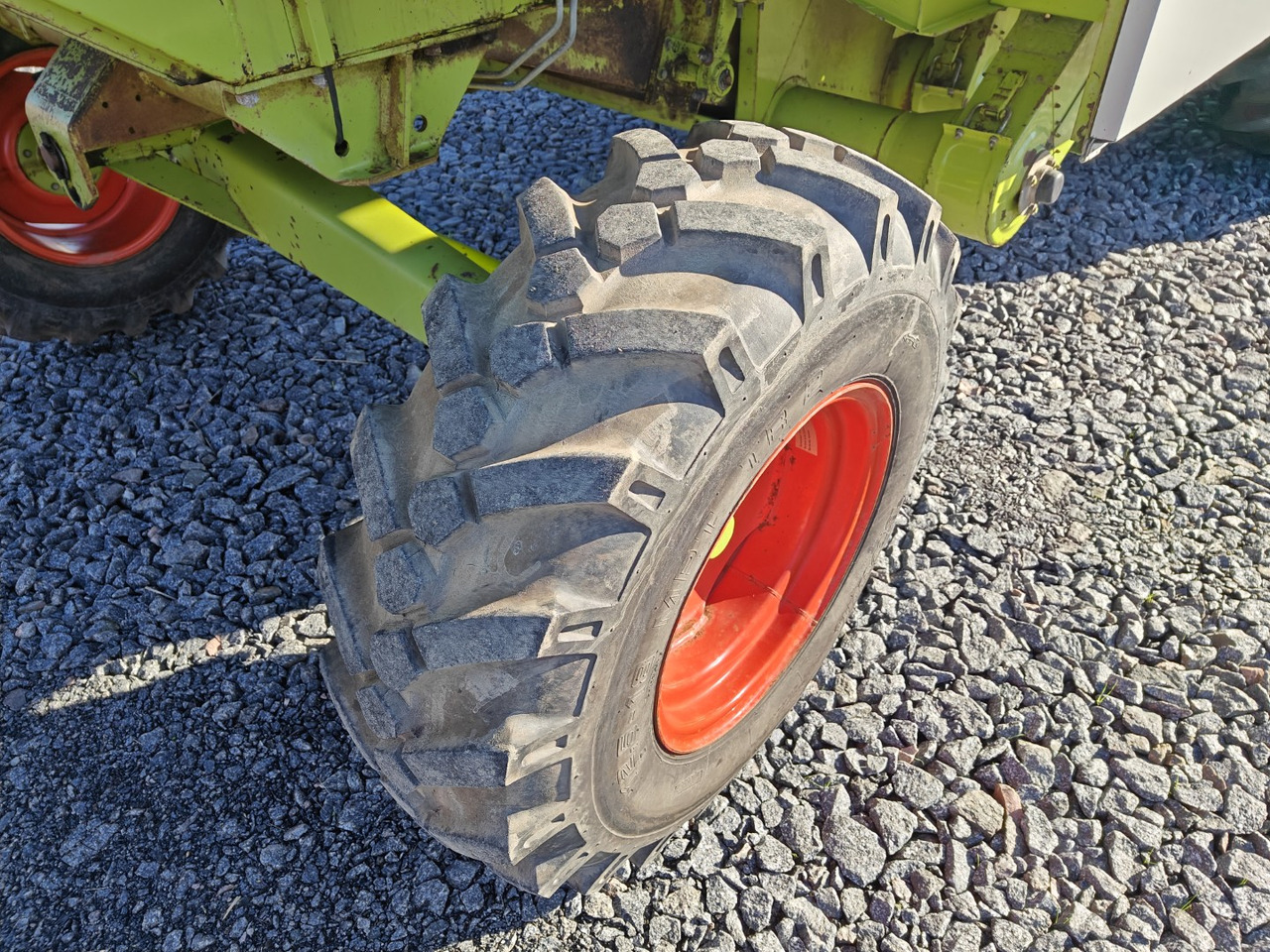 Зърнокомбайн CLAAS Dominator 58: снимка 16 Зърнокомбайн CLAAS Dominator 58: снимка 16