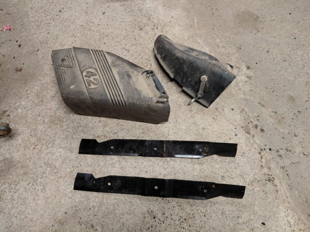 Косачка за трева Craftsman LT1000 - 21hp: снимка 16 Косачка за трева Craftsman LT1000 - 21hp: снимка 16