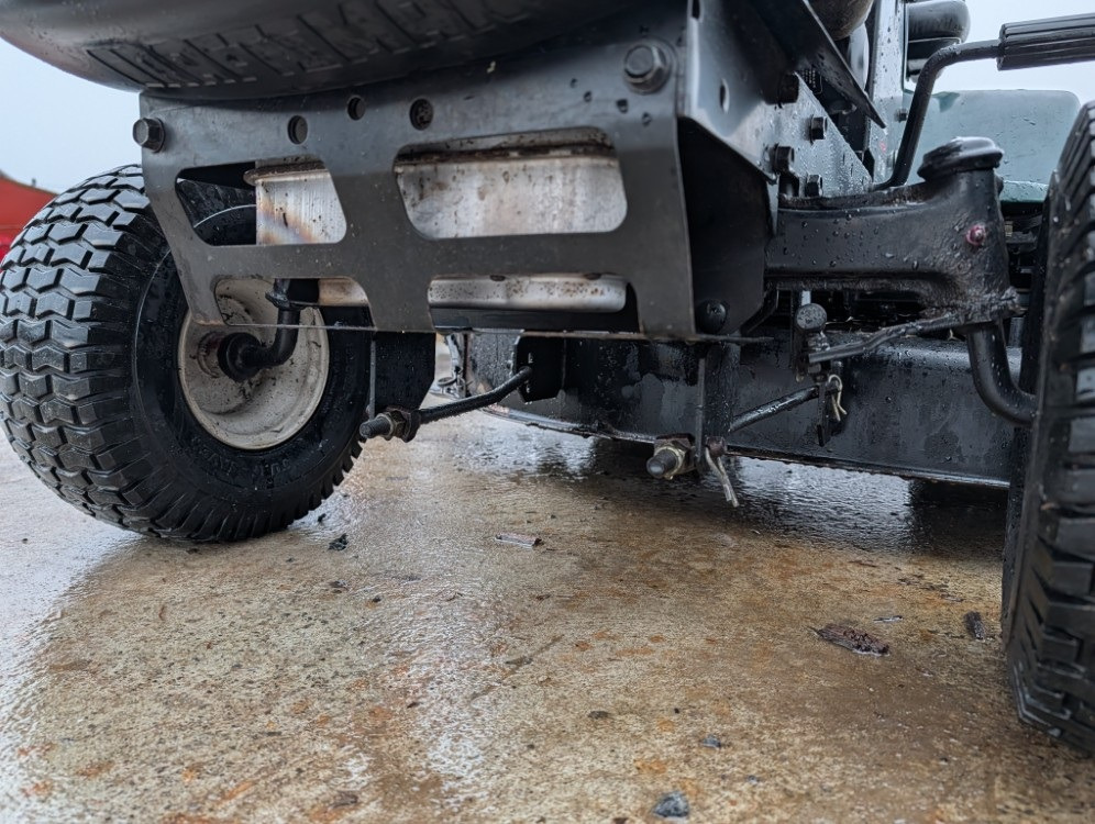 Косачка за трева Craftsman LT1000 - 21hp: снимка 12 Косачка за трева Craftsman LT1000 - 21hp: снимка 12