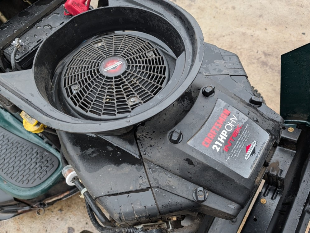 Косачка за трева Craftsman LT1000 - 21hp: снимка 10 Косачка за трева Craftsman LT1000 - 21hp: снимка 10