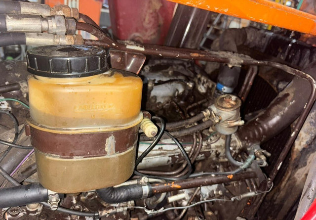 Трактор Fiat 780DT etukuormaajalla: снимка 19