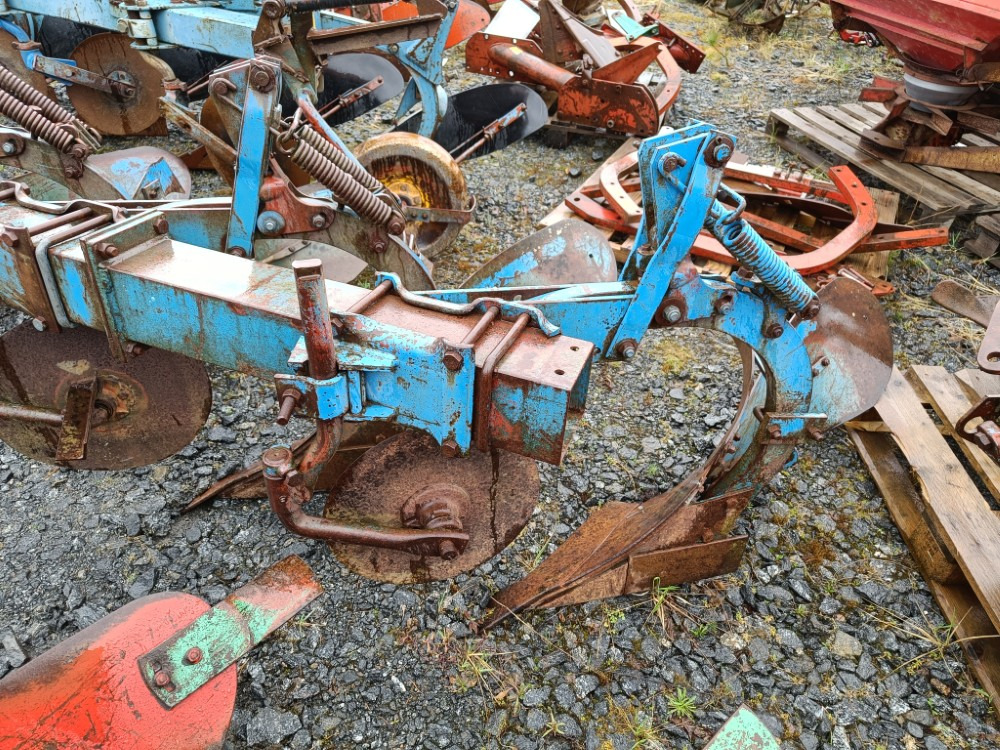 Fiskars KHN lisäsiipi täydellinen - Плуг: снимка 1 Fiskars KHN lisäsiipi täydellinen - Плуг: снимка 1