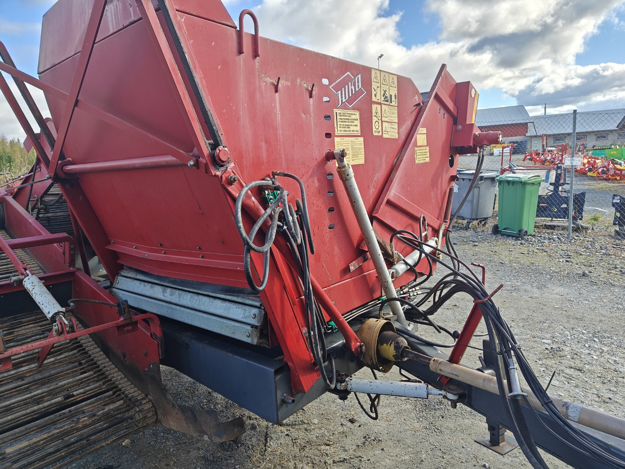 Картофокомбайн Juko Maximat perunan tai sipulin nostokone Katso video!: снимка 5