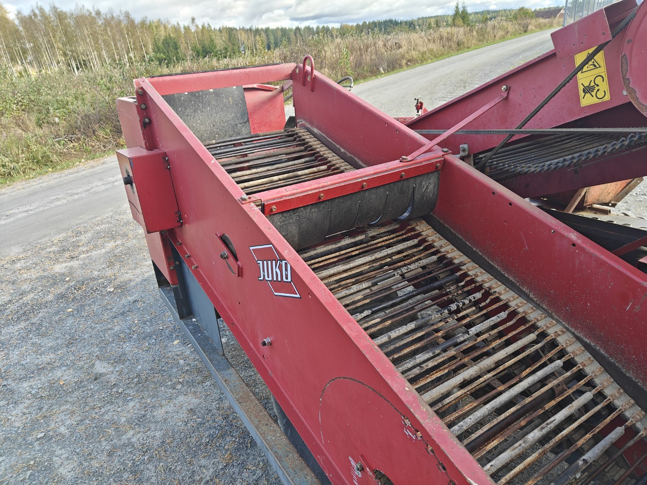 Картофокомбайн Juko Maximat perunan tai sipulin nostokone Katso video!: снимка 7