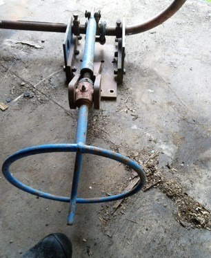 Kverneland Tukipyörän kiinnikeosa - Плуг: снимка 4 Kverneland Tukipyörän kiinnikeosa - Плуг: снимка 4