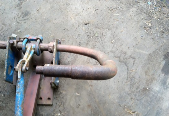 Kverneland Tukipyörän kiinnikeosa - Плуг: снимка 5 Kverneland Tukipyörän kiinnikeosa - Плуг: снимка 5