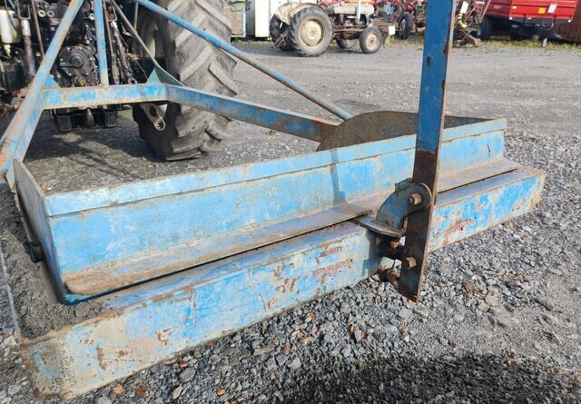 Кофа за Трактор Maansiirtokauha 120cm traktoriin - VIDEO: снимка 6 Кофа за Трактор Maansiirtokauha 120cm traktoriin - VIDEO: снимка 6