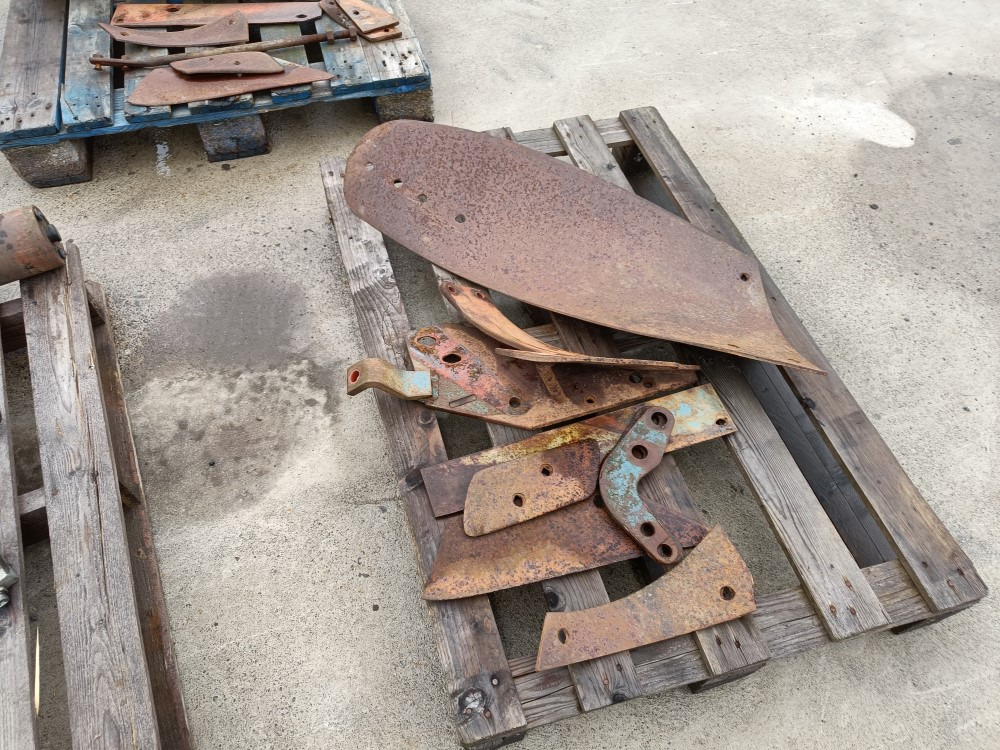 Överum CV398H Paluuauran purkuosia - Плуг: снимка 4 Överum CV398H Paluuauran purkuosia - Плуг: снимка 4