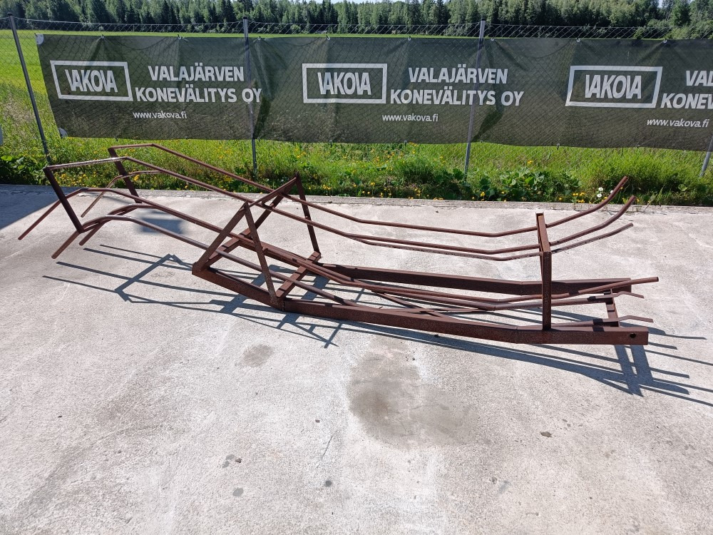 Paalirata John Deere 332 paalaimesta - Сламопреса за квадратни бали: снимка 1 Paalirata John Deere 332 paalaimesta - Сламопреса за квадратни бали: снимка 1