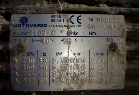 Промишлена климатична техника Puhaltimia sähkömoottoreineen 3kpl: снимка 11 Промишлена климатична техника Puhaltimia sähkömoottoreineen 3kpl: снимка 11