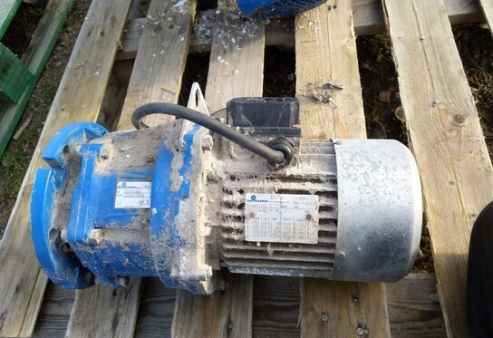 Промишлена климатична техника Puhaltimia sähkömoottoreineen 3kpl: снимка 9 Промишлена климатична техника Puhaltimia sähkömoottoreineen 3kpl: снимка 9