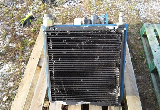 Промишлена климатична техника Puhaltimia sähkömoottoreineen 3kpl: снимка 20 Промишлена климатична техника Puhaltimia sähkömoottoreineen 3kpl: снимка 20