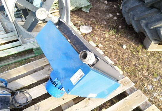 Промишлена климатична техника Puhaltimia sähkömoottoreineen 3kpl: снимка 19 Промишлена климатична техника Puhaltimia sähkömoottoreineen 3kpl: снимка 19