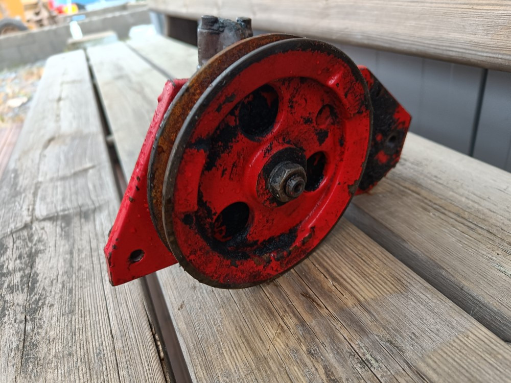 Sampo 410 hydrauliikkapumppu - Хидравлична помпа за Зърнокомбайн: снимка 5 Sampo 410 hydrauliikkapumppu - Хидравлична помпа за Зърнокомбайн: снимка 5