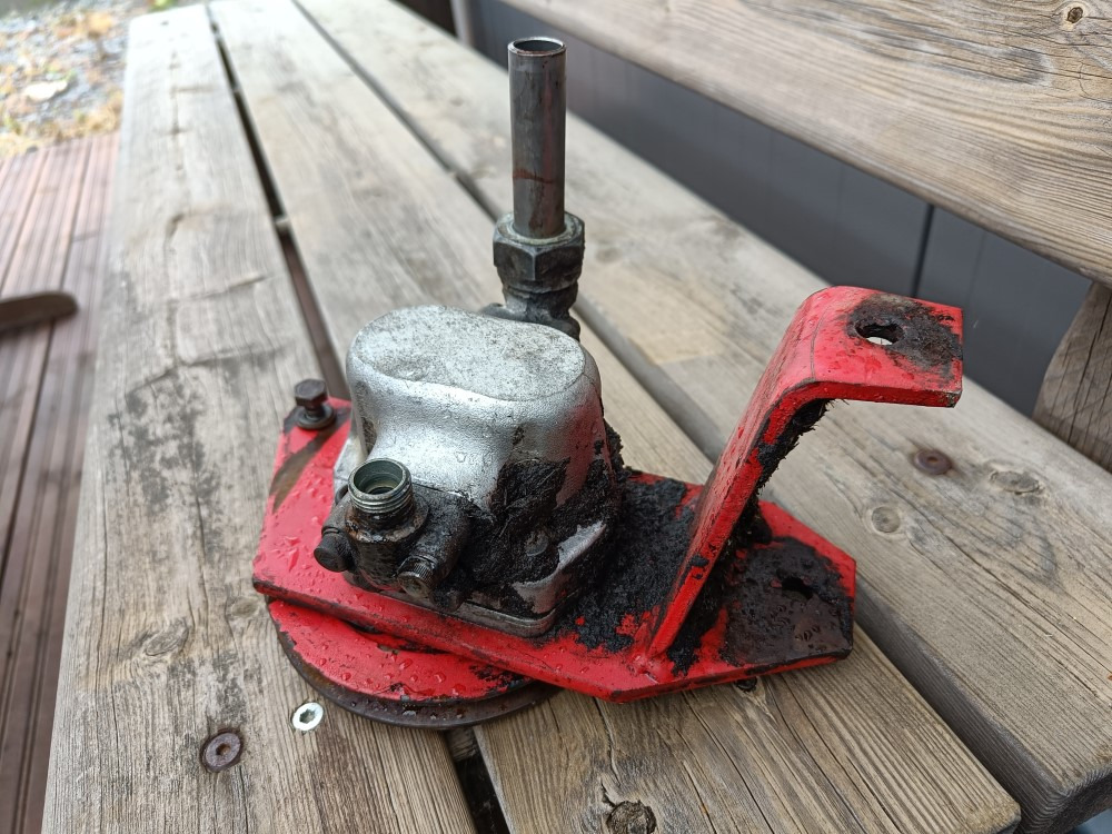 Sampo 410 hydrauliikkapumppu - Хидравлична помпа за Зърнокомбайн: снимка 4 Sampo 410 hydrauliikkapumppu - Хидравлична помпа за Зърнокомбайн: снимка 4